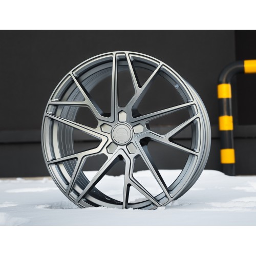 5x114,3 19x8,5 ET39 YOTA YP3 Alufelni
